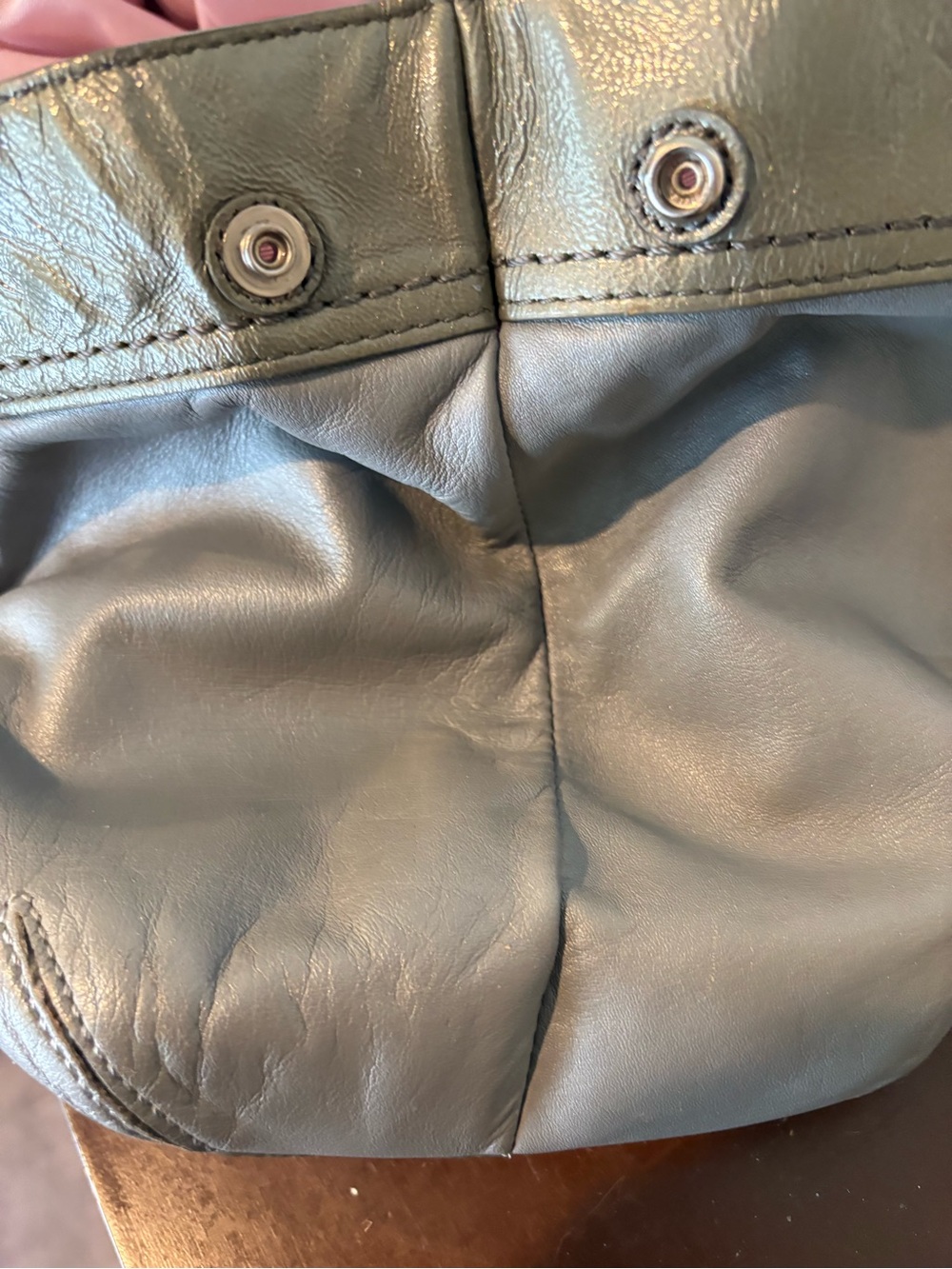 Coach 2000s Y2K SoHo Shoulder Bag Purse Gray Metallic Classic Pleated Leather - Picture 4 of 14